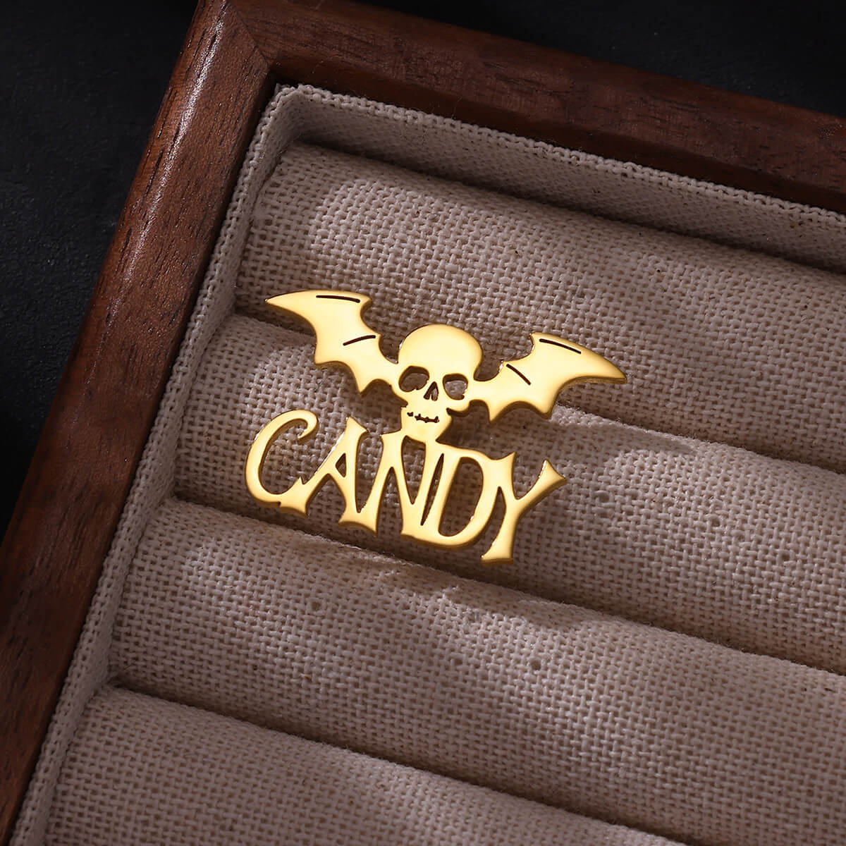 Men Accessories Name - Aangepaste Naam Skelet Vleermuis Broche Voor